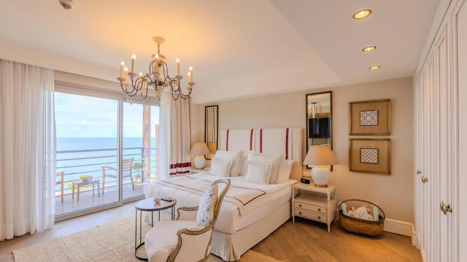 فندق Allium Bodrum Resort & Spa يالِكافاك