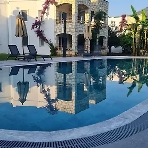 Sun Garden Aparthotel